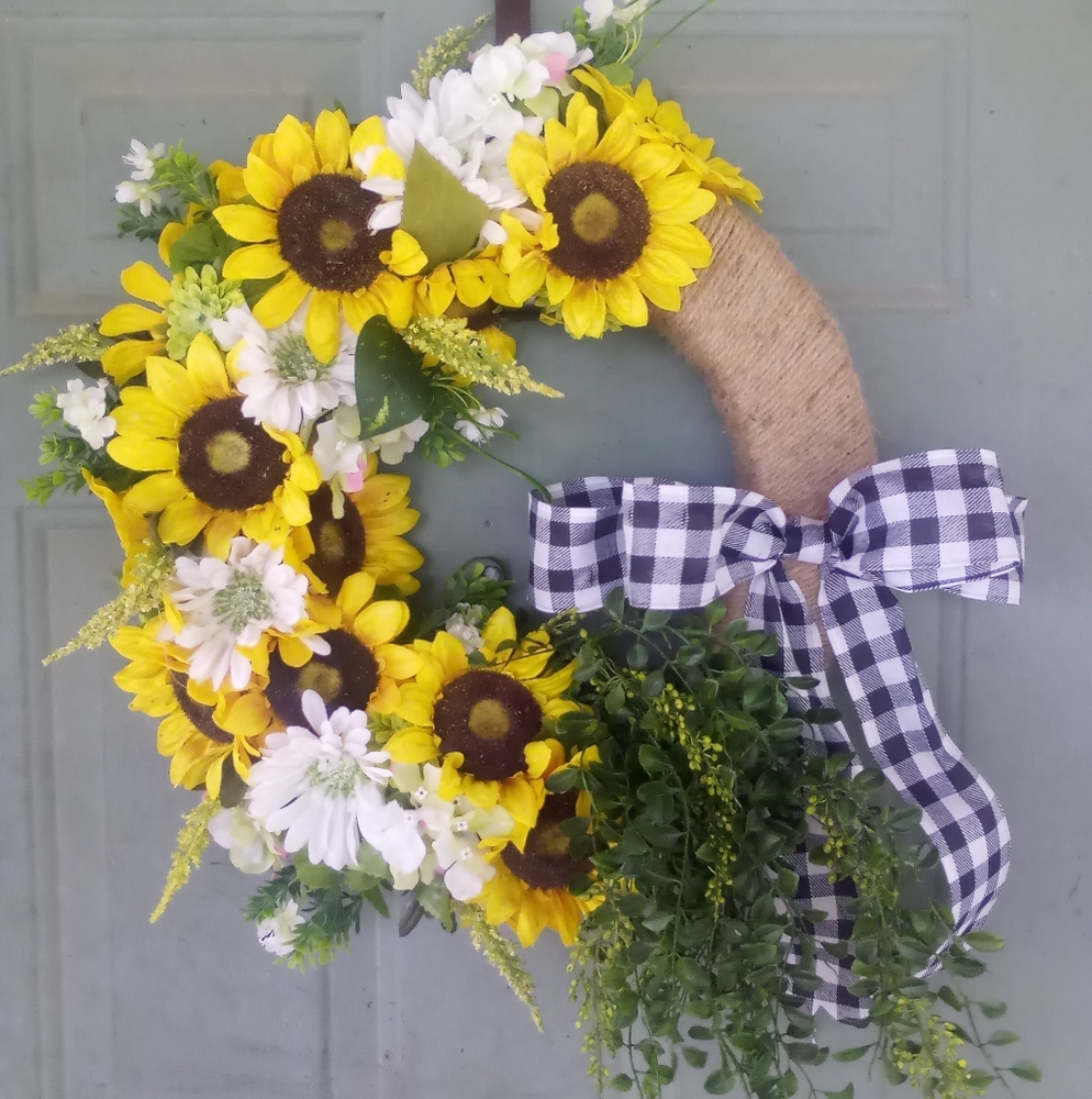 Custom sunflower wreath